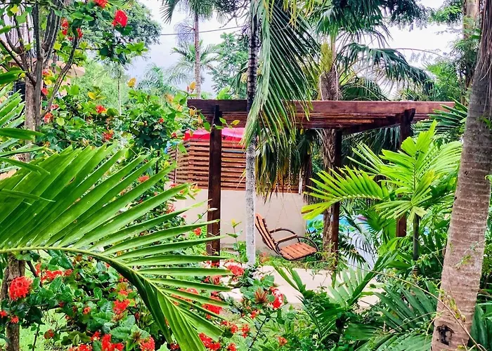 Apartamento The Coconut Palm - Ocean View W/ Pool Ocho Ríos